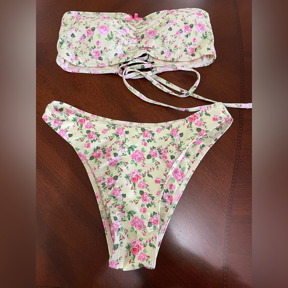 Zaful floral print bandeau bikini swimsuit with a cinched bowknot and bottom M - Picture 5 of 5